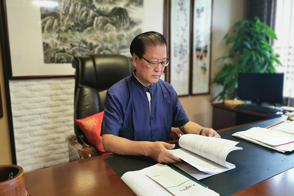 集团总裁张福